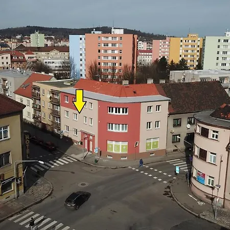 Prostorne 3+1 Bezdekovska Διαμέρισμα Strakonice